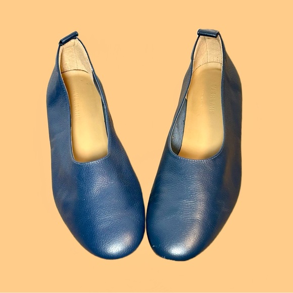 NWOB Everlane Italian Leather Day Glove Flats in Navy Blue, Size 8.5 - Picture 8 of 16